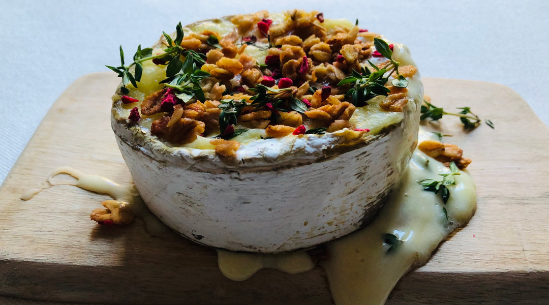 Fiona's baked Winslade with a cranachan crumb