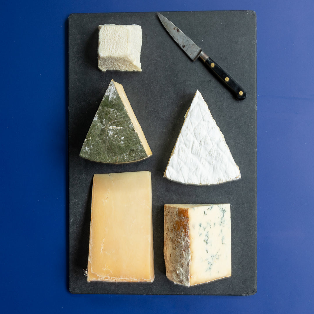 Neal's Yard Dairy Christmas Selection Medium